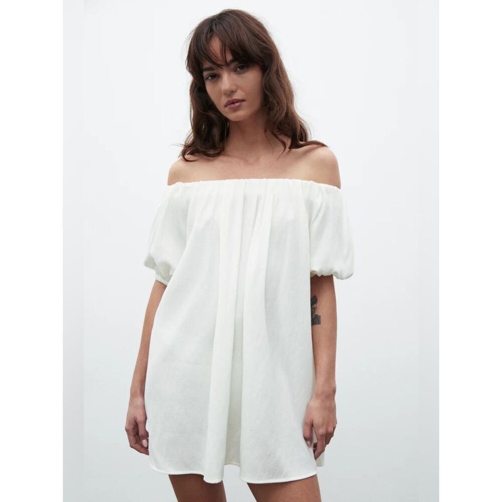 Bayse Harmony White Ivory Off-Shoulder Mini Dress